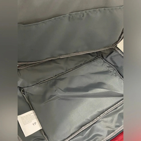 Pyrex 3qt Portables Carry Tote Bag Burgundy/Grey Insulated Hot And Cold - Picture 5 of 9